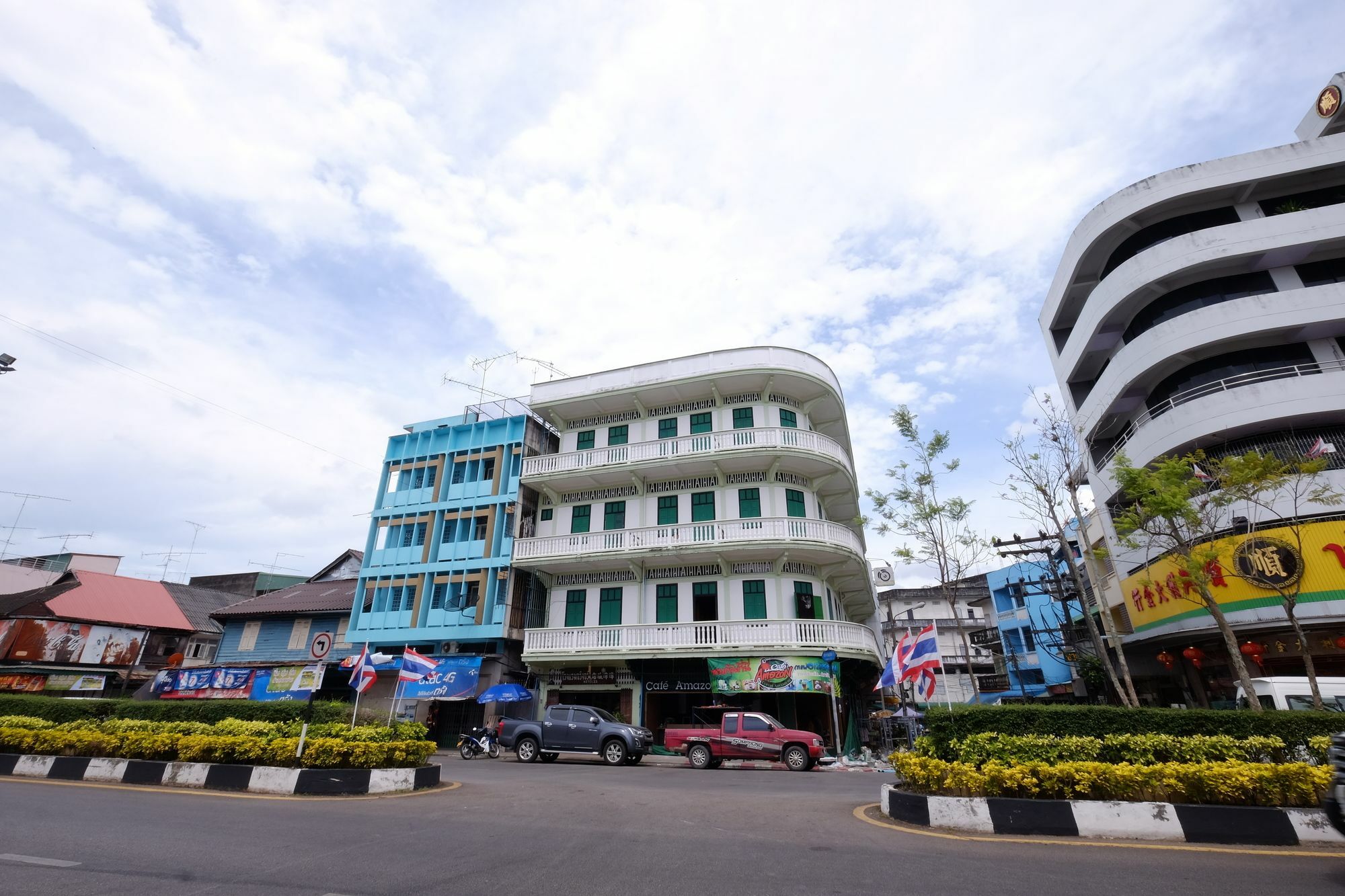The Midtown Hotel And Cafe Trang Exterior foto